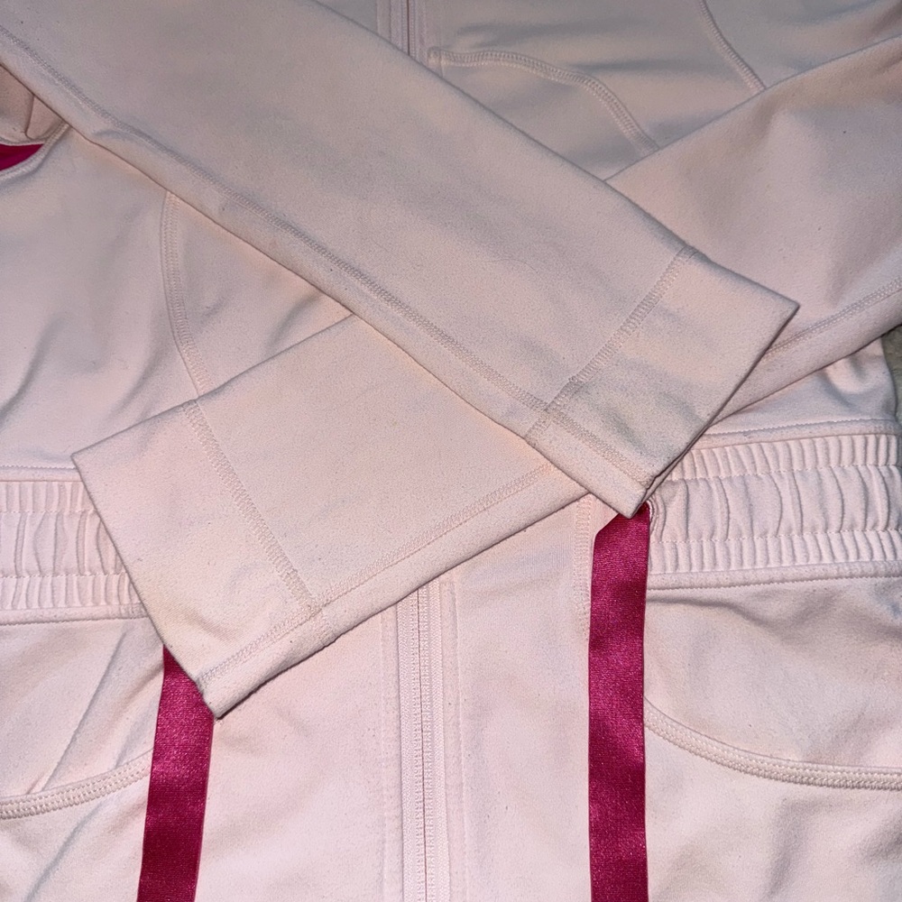 Lululemon RARE Yohari Cinched Waist Jacket Light pink Size 6 - Picture 4 of 11